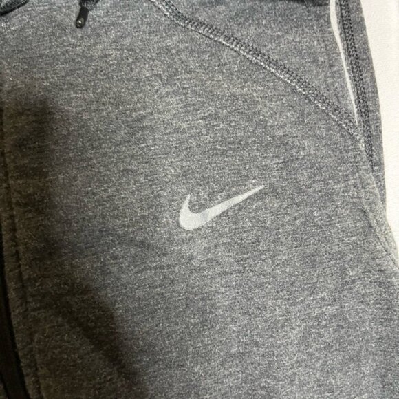 Nike Hoodie Mens Small Grey Sleeveless Fleece Training Vest Workout Cd7256 - Picture 2 of 5